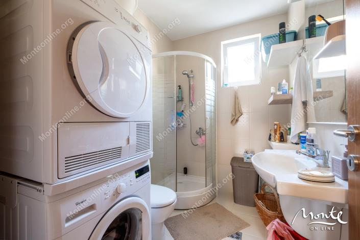 Image No.24-2 Bed Flat for sale