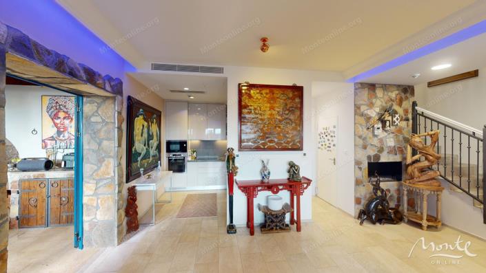 Image No.8-2 Bed Townhouse for sale