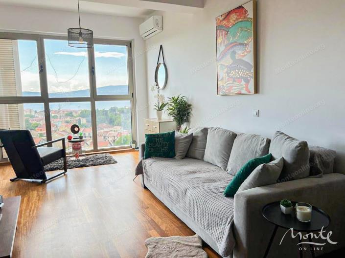 Image No.1-Appartement de 1 chambre à vendre à Tivat