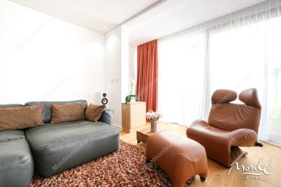 eksklyuzivnyj-taunhaus-v-zakrytom-komplekse-s-bassejnom-v-lastve-grbalskoj-chernogoriya_08