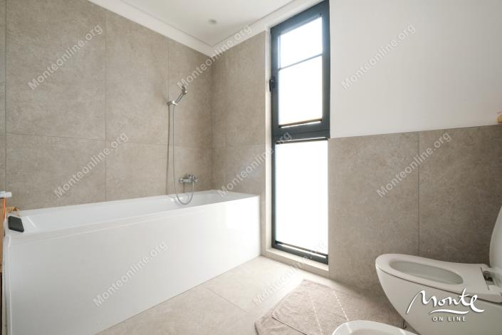 Image No.32-3 Bed Townhouse for sale