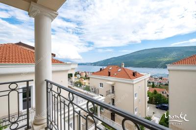 prostornye-apartamenty-s-3-spalnyami-v-komplekse-s-bassejnom-dzhenovichi_01