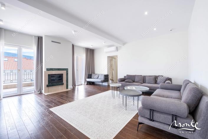 Image No.7-Appartement de 3 chambres à vendre à Ðenovici