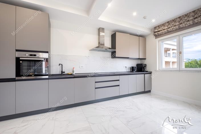 Image No.19-Appartement de 3 chambres à vendre à Ðenovici