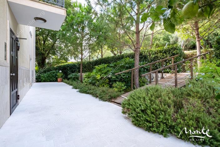 Image No.38-Appartement de 3 chambres à vendre à Ðenovici