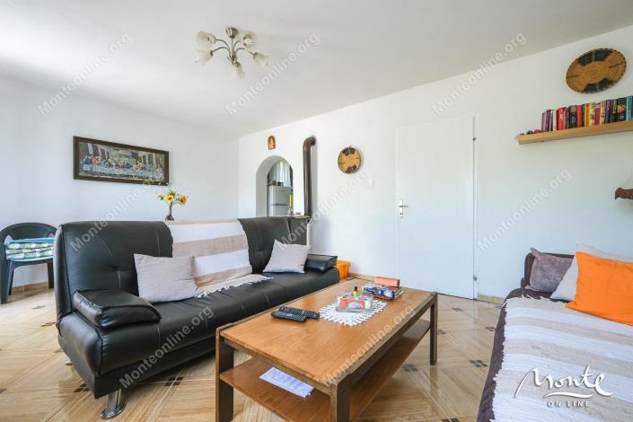 Image No.18-2 Bed House for sale