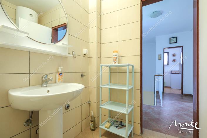 Image No.25-2 Bed House for sale