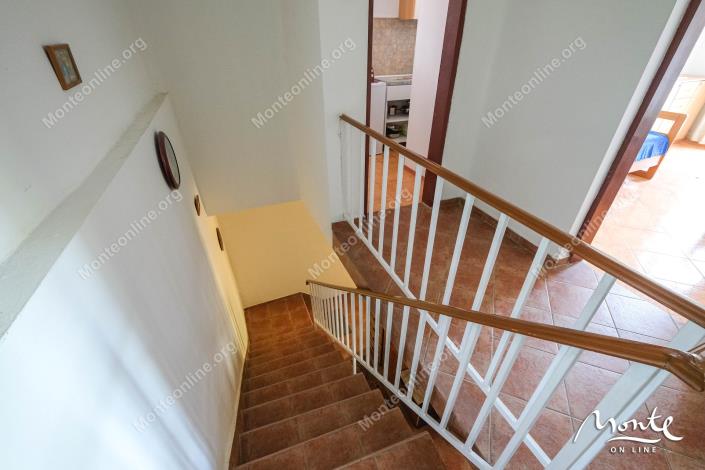 Image No.35-2 Bed House for sale