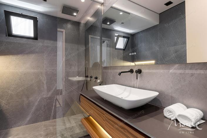 Image No.12-1 Bed Flat for sale