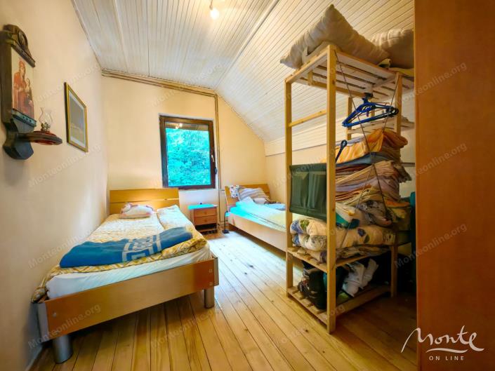 Image No.22-5 Bed House for sale