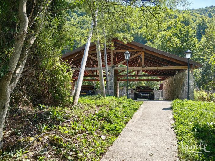 Image No.41-5 Bed House for sale