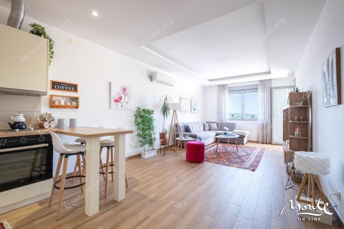 Image No.10-1 Bed Flat for sale