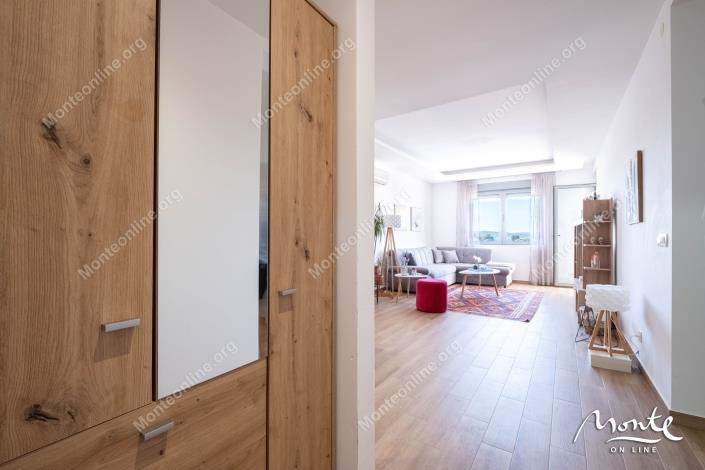 Image No.12-1 Bed Flat for sale