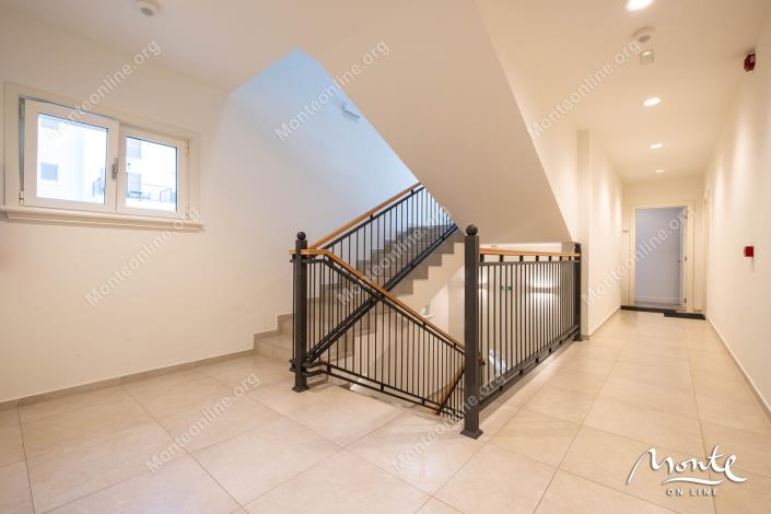 Image No.24-Appartement de 1 chambre à vendre à Tivat