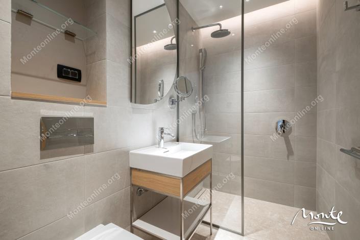 Image No.10-3 Bed Apartment for sale