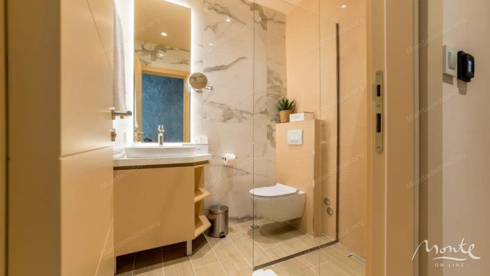 Image No.28-Un hôtel de 9 chambres à vendre à Budva