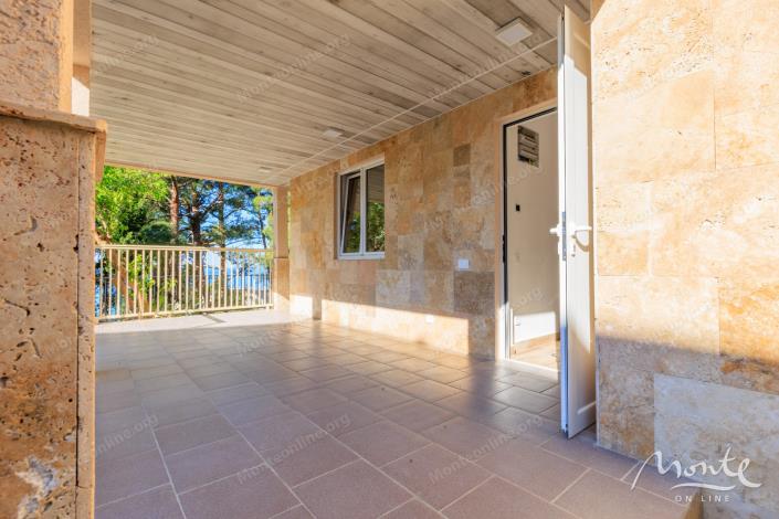 Image No.11-Maison de 4 chambres à vendre à Bar