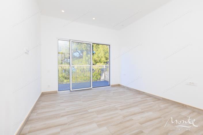 Image No.13-Maison de 4 chambres à vendre à Bar