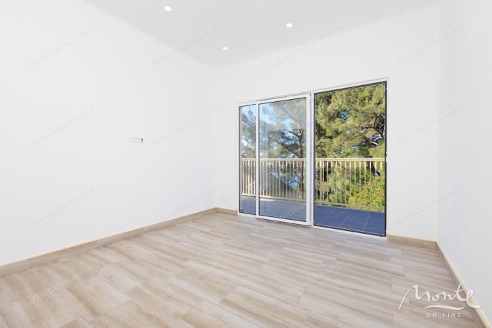 Image No.14-Maison de 4 chambres à vendre à Bar