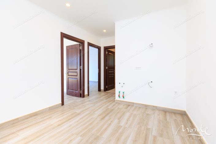 Image No.18-Maison de 4 chambres à vendre à Bar