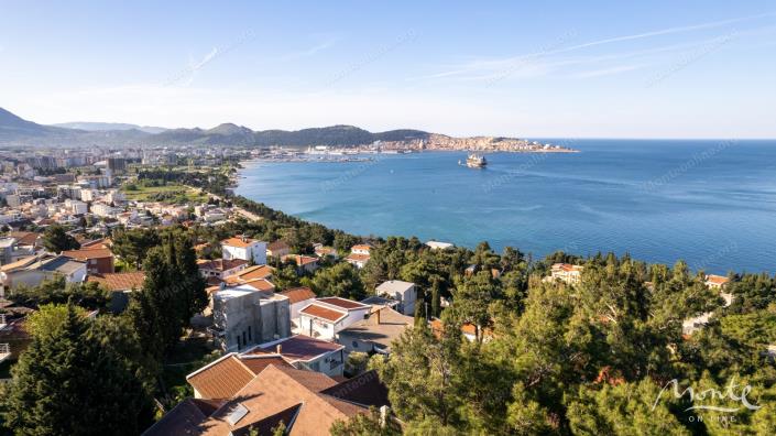 Image No.26-Maison de 4 chambres à vendre à Bar