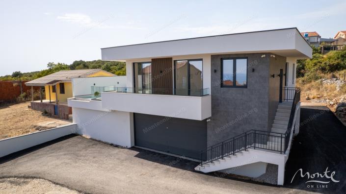 Image No.2-3 Bed Villa for sale