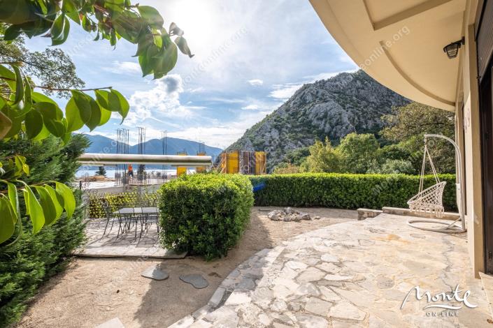 Image No.33-Appartement de 3 chambres à vendre à Kotor