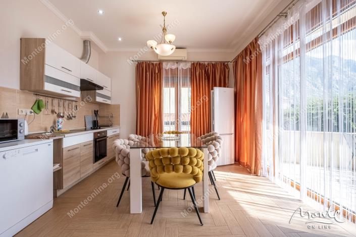 Image No.6-Appartement de 2 chambres à vendre à Kotor