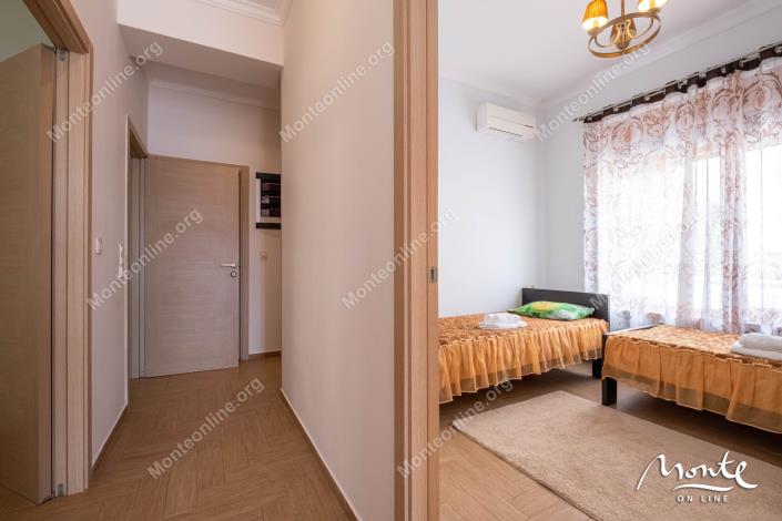 Image No.11-Appartement de 2 chambres à vendre à Kotor