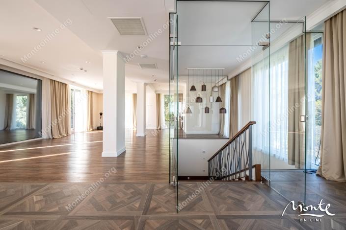 Image No.19-Villa de 6 chambres à vendre à Tivat