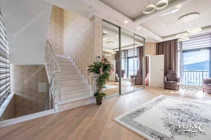 Image No.10-Maison de 6 chambres à vendre à Kotor