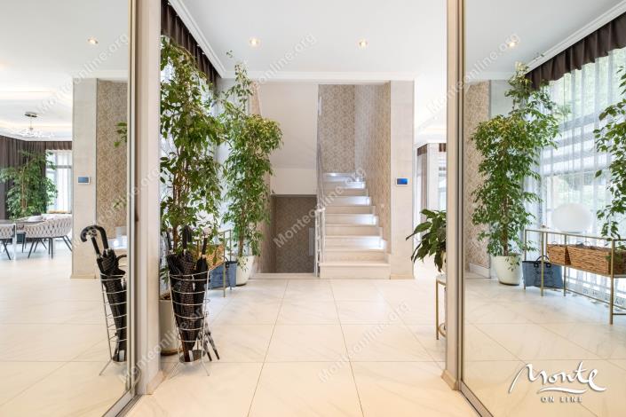 Image No.12-Maison de 6 chambres à vendre à Kotor