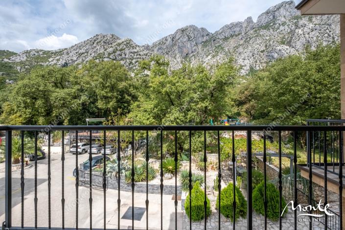 Image No.26-Maison de 6 chambres à vendre à Kotor