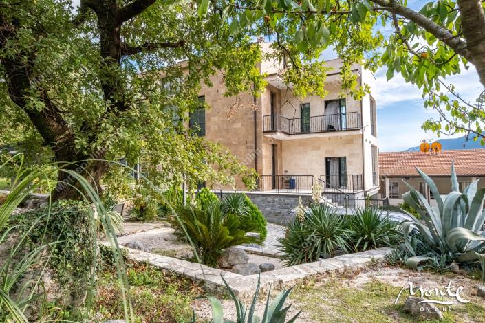 Image No.43-Maison de 6 chambres à vendre à Kotor