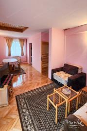 trehetazhnyj-dom-v-zhablyake-s-chastnoj-parkovkoj-i-czentralnym-otopleniem_06