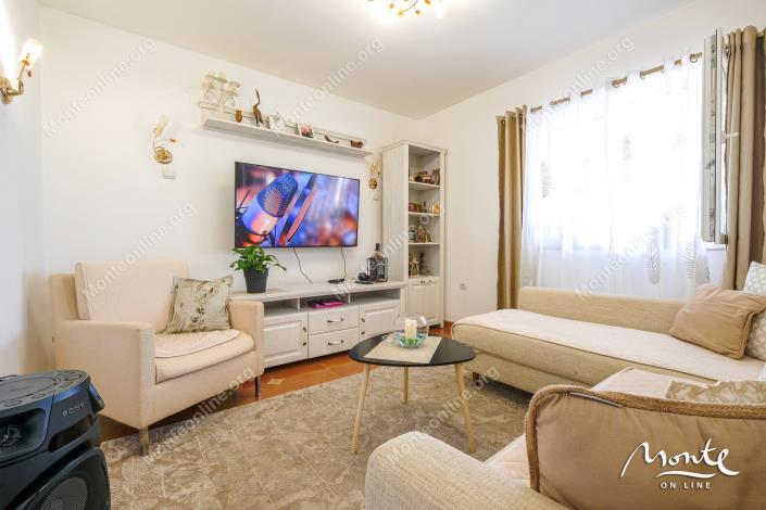 Image No.25-Maison de 5 chambres à vendre à Tivat