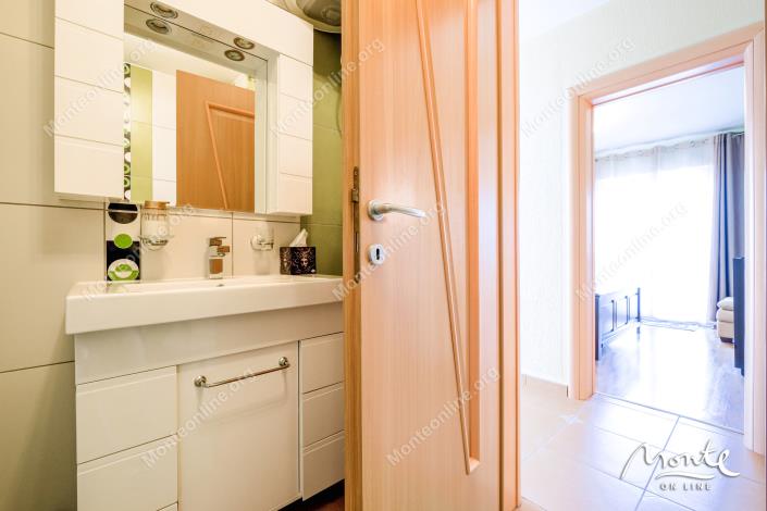 Image No.38-Maison de 5 chambres à vendre à Tivat