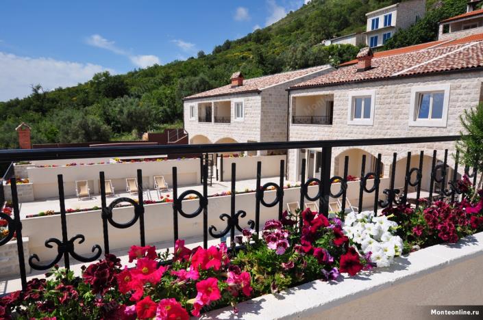 Image No.6-3 Bed House for sale