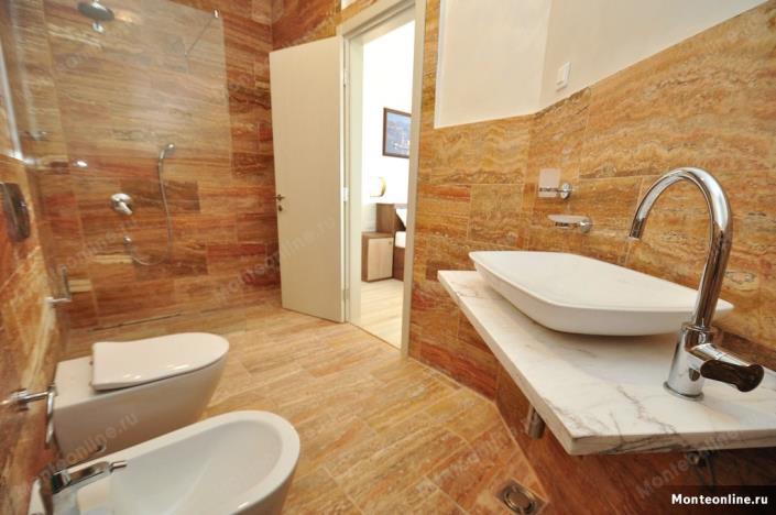 Image No.18-3 Bed House for sale