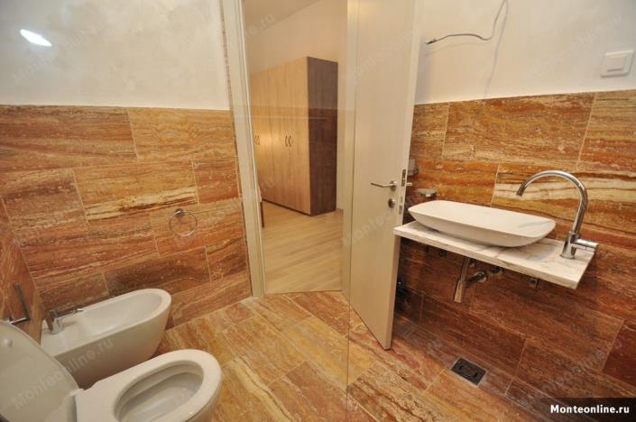 Image No.20-3 Bed House for sale