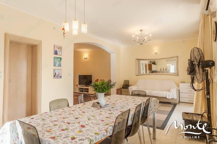 Image No.9-3 Bed Townhouse for sale