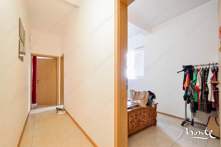 Image No.6-Appartement de 3 chambres à vendre à Tivat