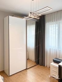 shikarnyj-2-spalnyj-apartament-s-panoramnym-vidom-na-more-v-bechichi_06