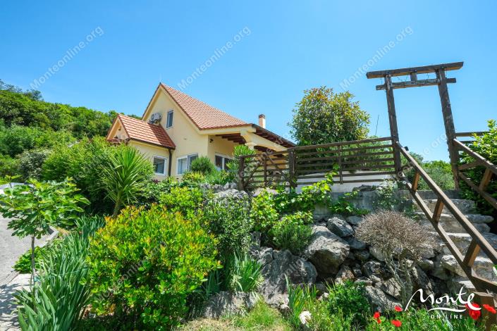 Image No.15-4 Bed House for sale