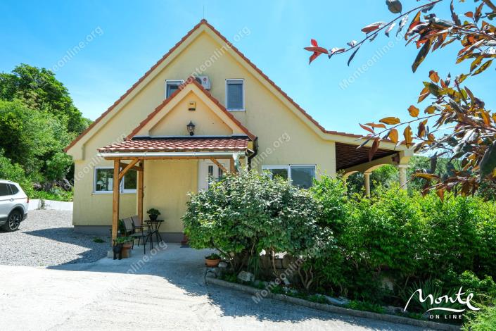 Image No.20-4 Bed House for sale