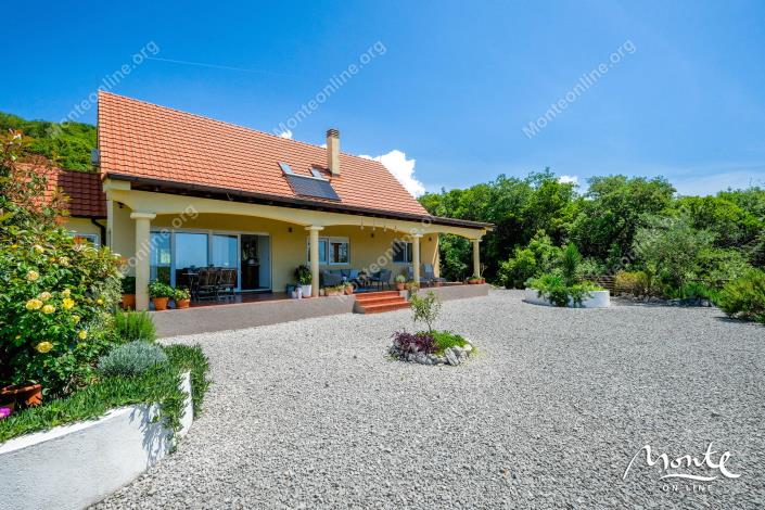 Image No.21-4 Bed House for sale