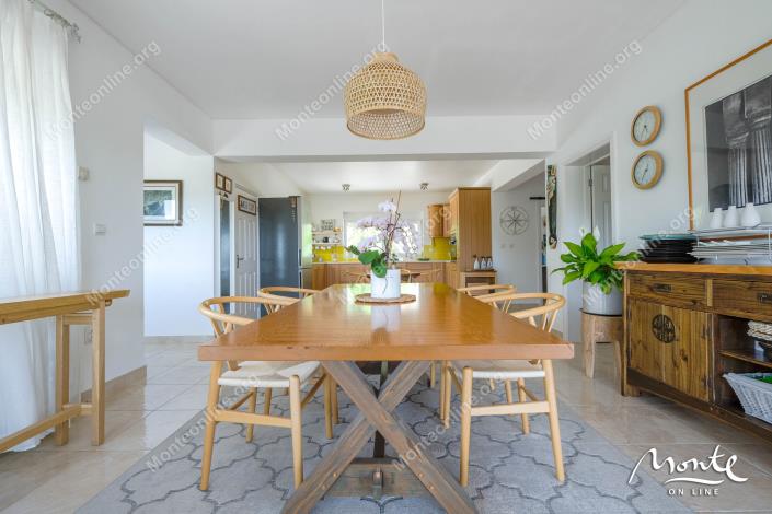 Image No.26-4 Bed House for sale