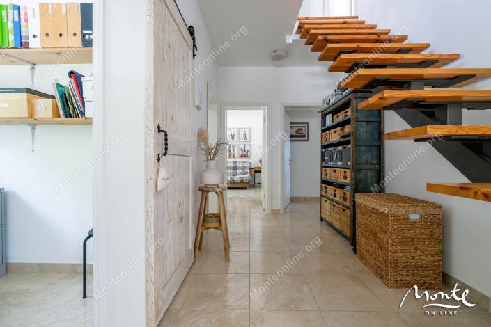 Image No.28-4 Bed House for sale