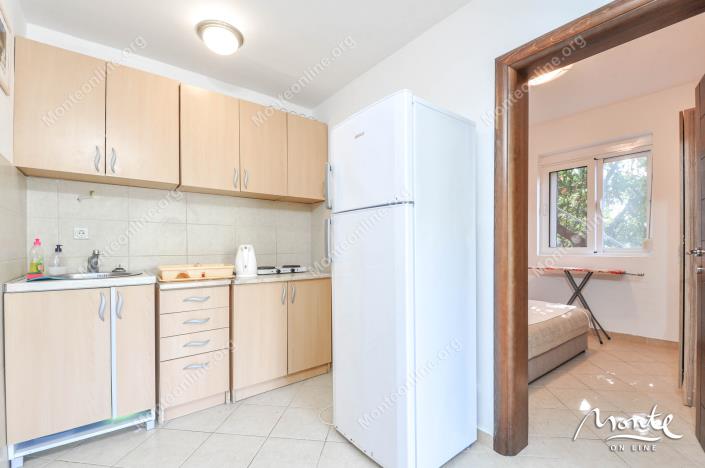 Image No.17-4 Bed House for sale