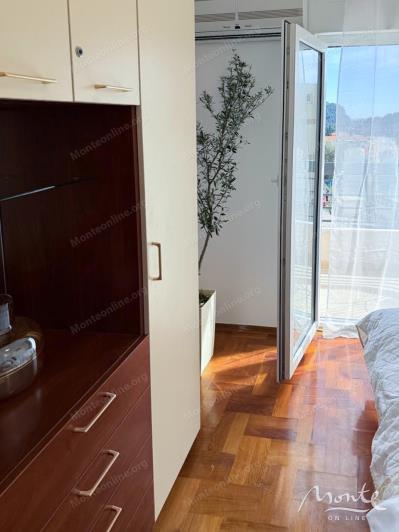 Image No.6-1 Bed Flat for sale